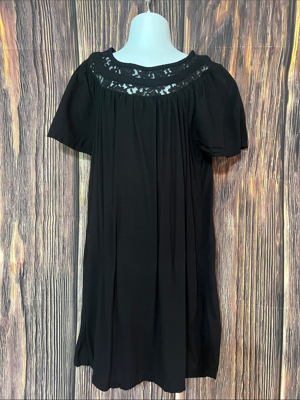 Old Navy Black Top-Size 6-7